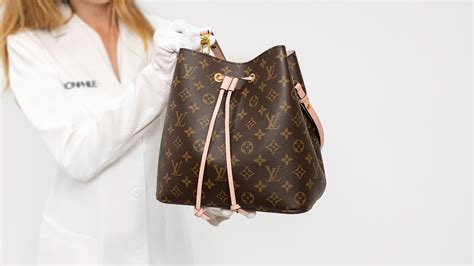 louis vuitton in french accent